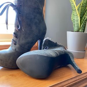 Katharina Suede Stiletto booties